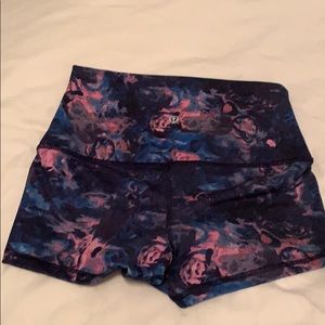 High waisted Lululemon boogie shorts